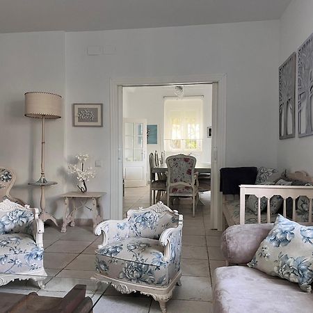 Villa Merenciana Agoncillo Екстер'єр фото