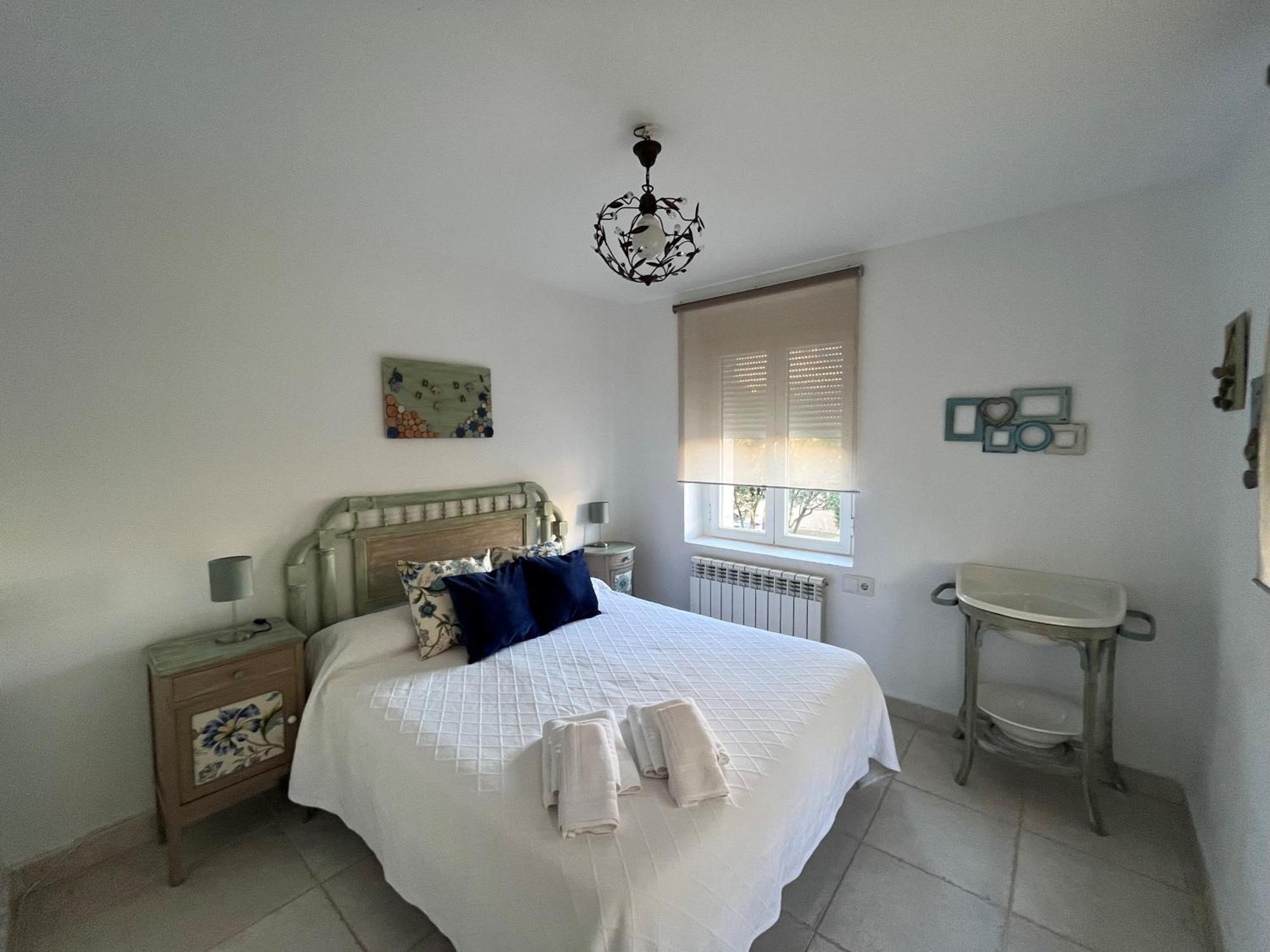 Villa Merenciana Agoncillo Екстер'єр фото