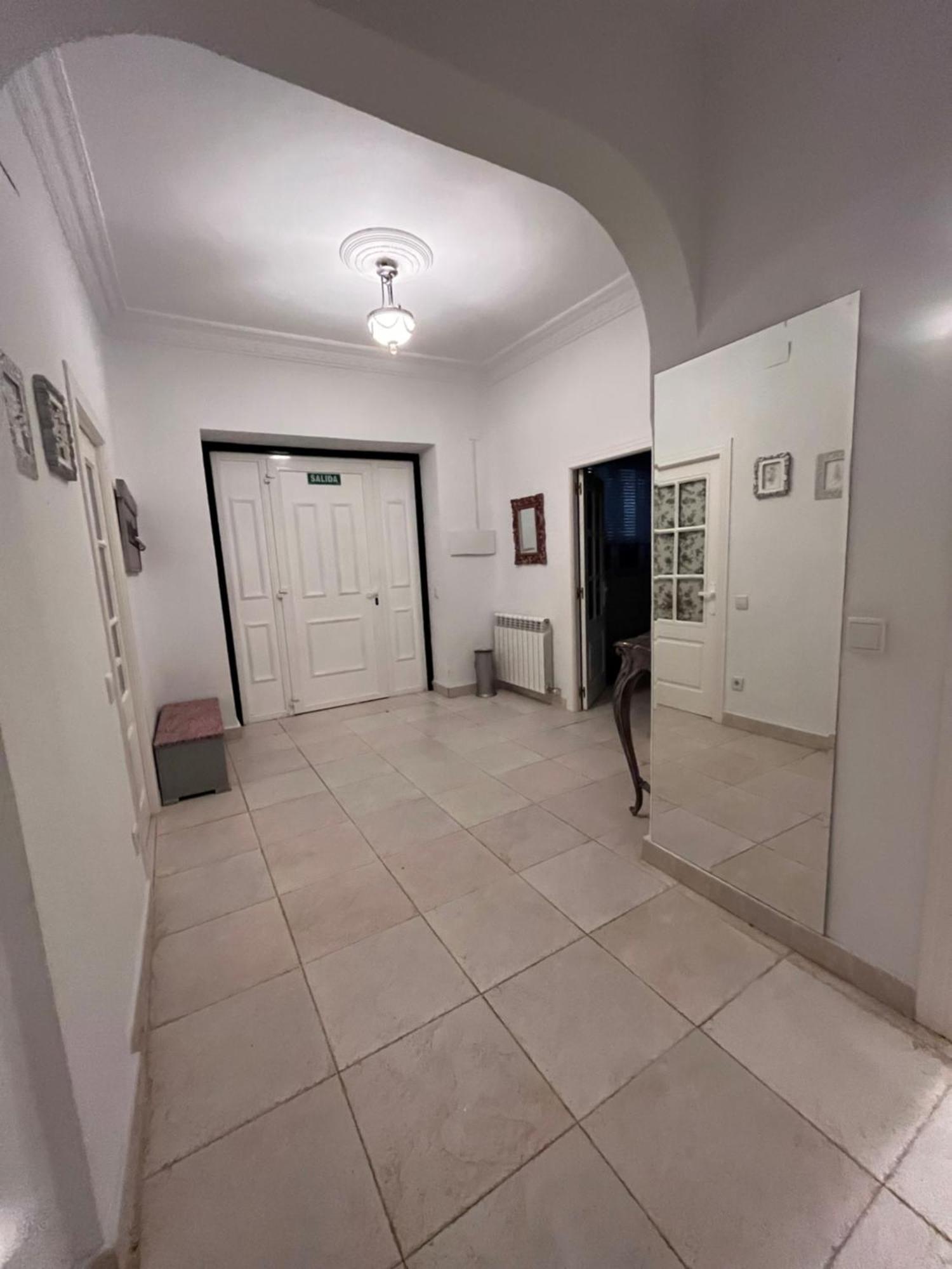 Villa Merenciana Agoncillo Екстер'єр фото